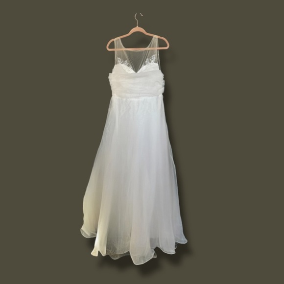 White Organza Embroidered Pleated Maxi Dress NEW Size XL - Picture 4 of 14